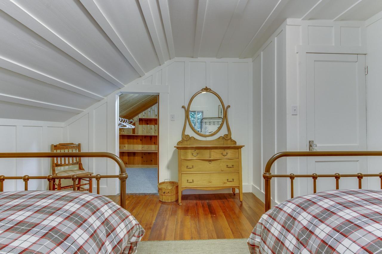 Villa Renee'S Log House McKenzie Bridge Exterior foto